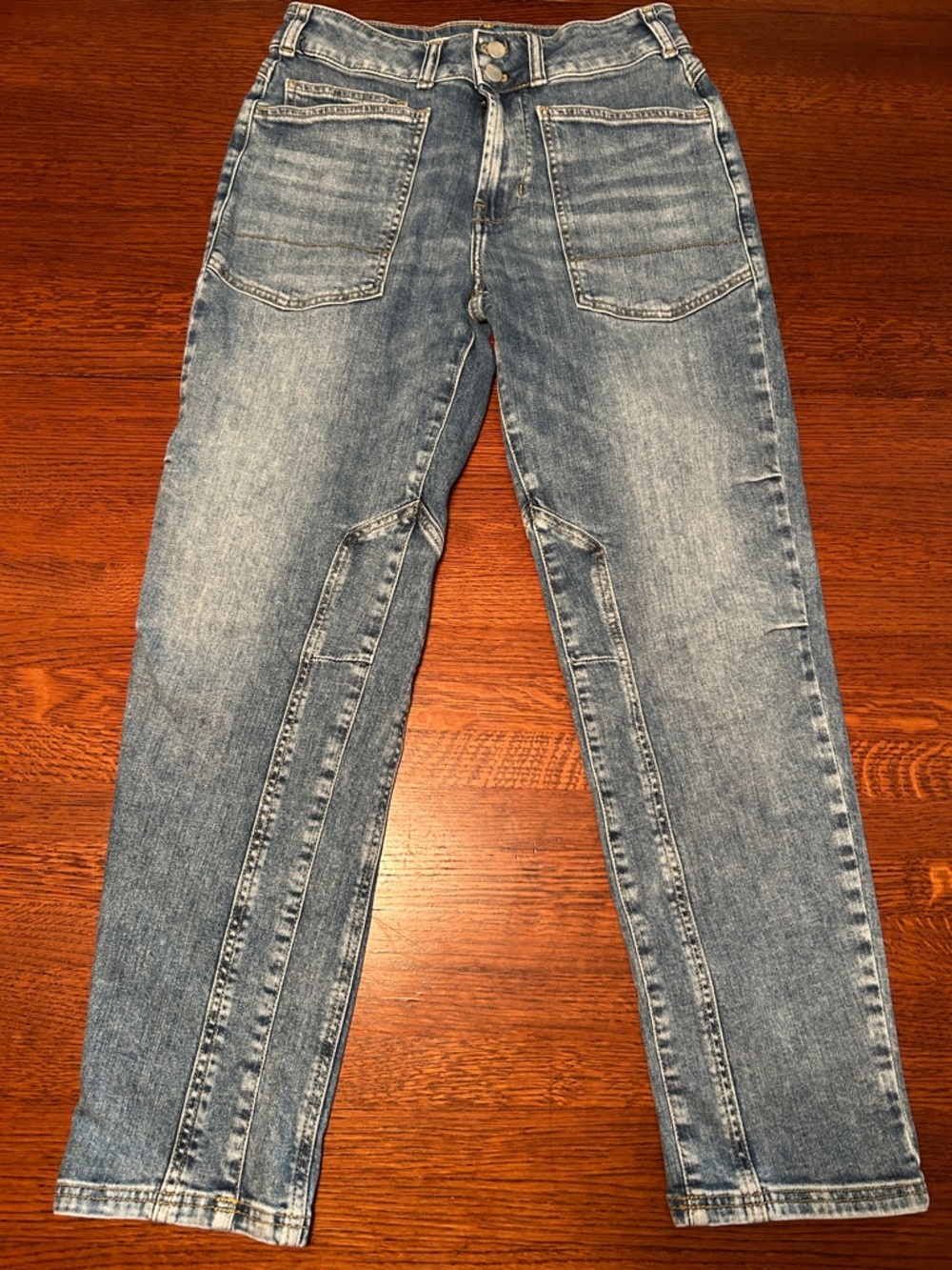 Pilcro Wanderer Jeans in Faded Blue Wash